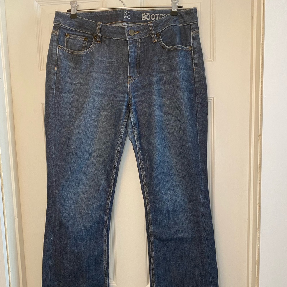 Low Rise boot cut curvy NY&Co Jeans